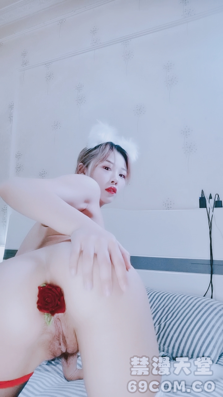 Happy 10 Million Views to us WetPinayers!  Shower Scene Bloopers